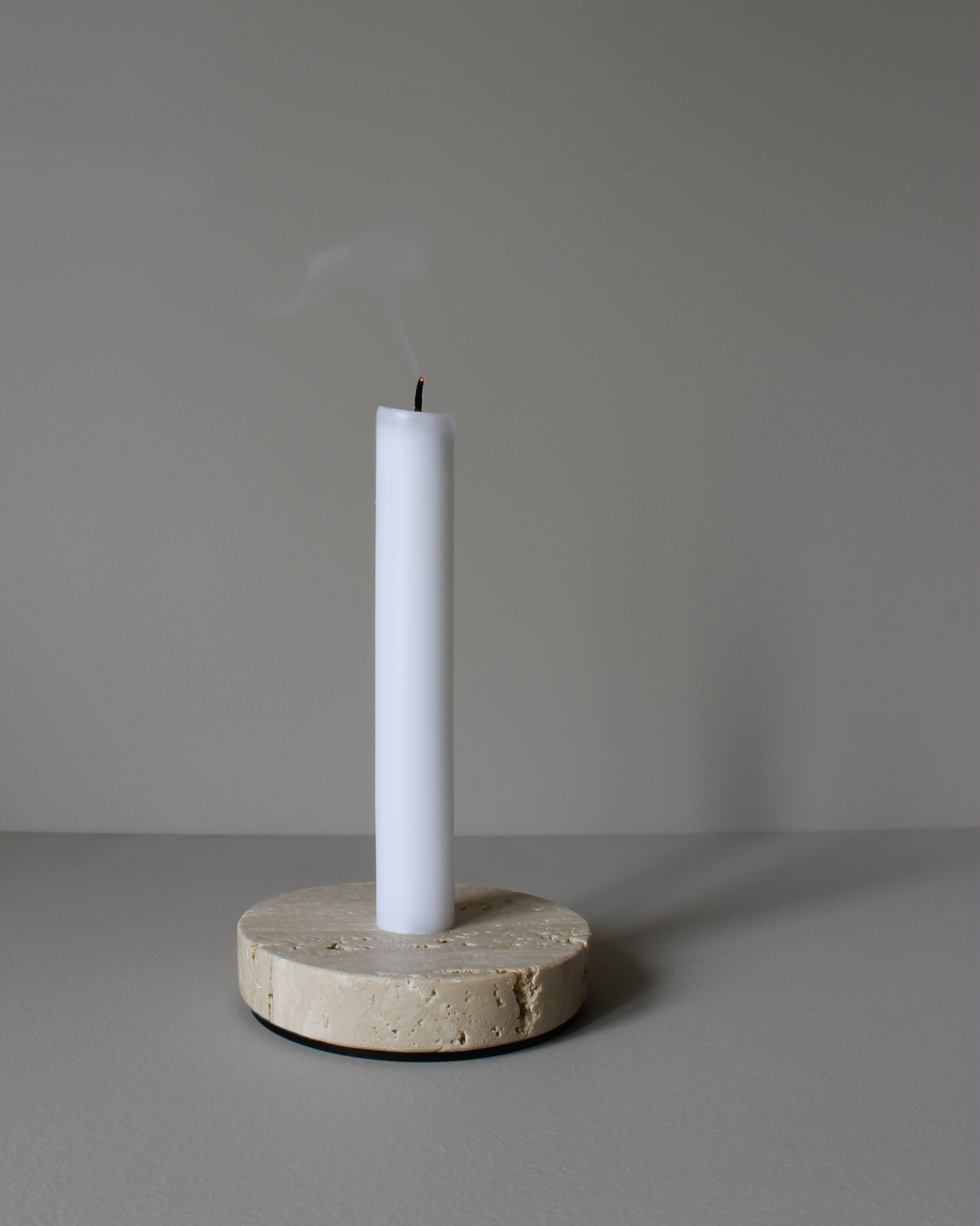 подсвечник travertine